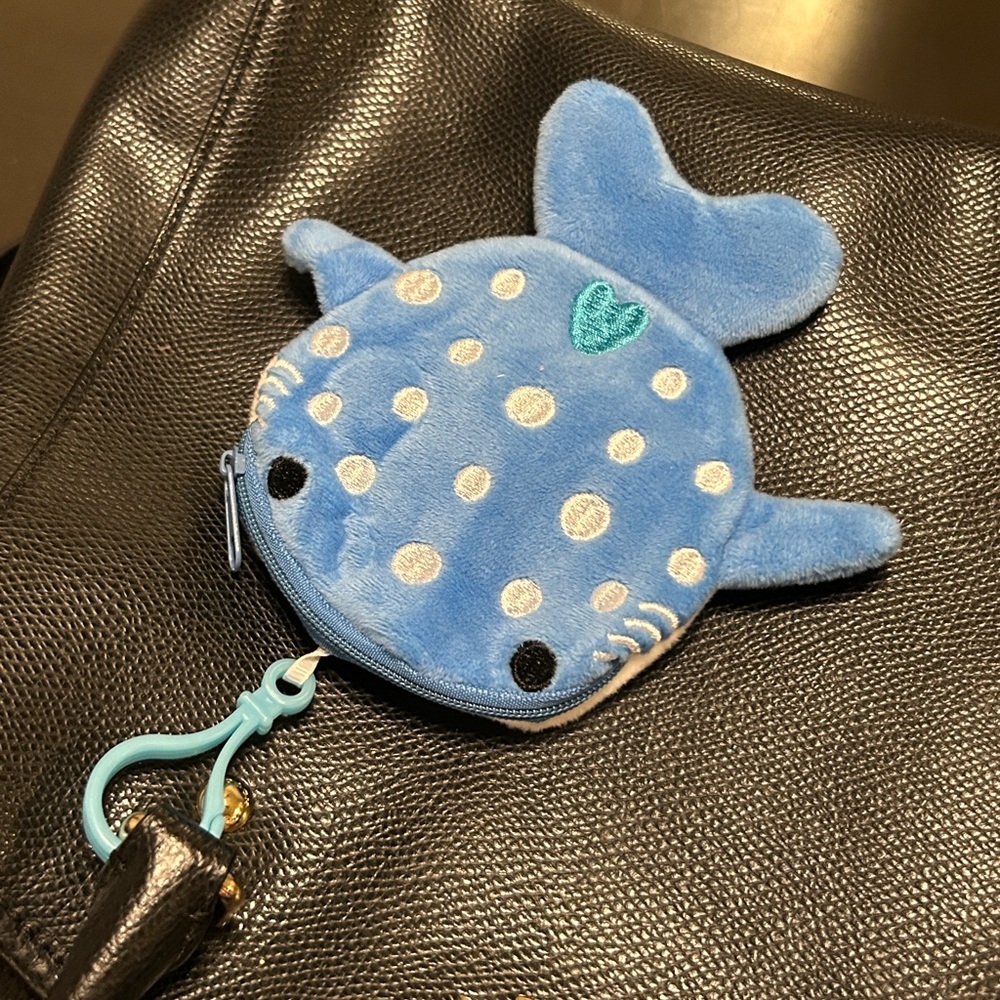 🦈NEW Shark Bag Charm/ Keychain Mini Pouch Bag Cles Cute Whale Shark Blue White
